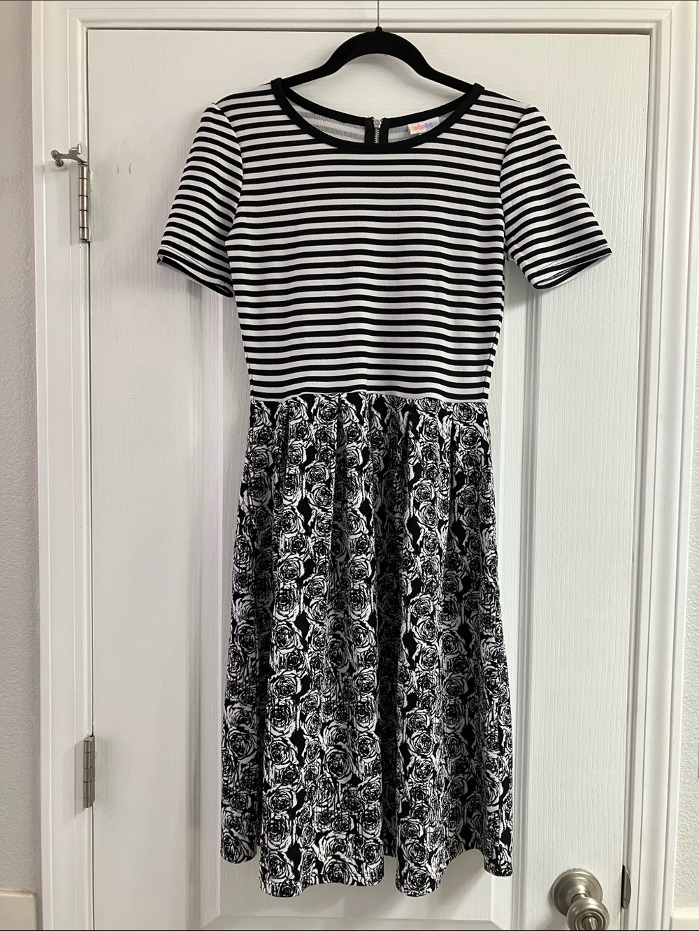 LuLaRoe Amelia Dress
